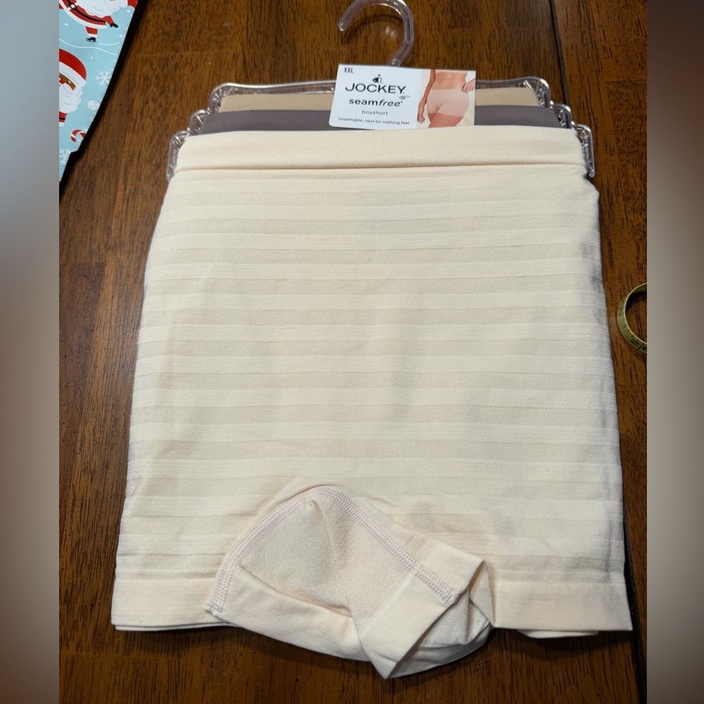 Jockey Seamfree boys shorts   3 in package New‎  size XXL